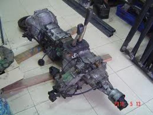 Product picture MITSUBISHI MANUAL TRANSMISSION GEARBOX V5MT1 SERVICE MANUAL